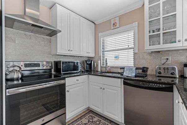 Interior, Kitchen, Stainless Steel Appliances