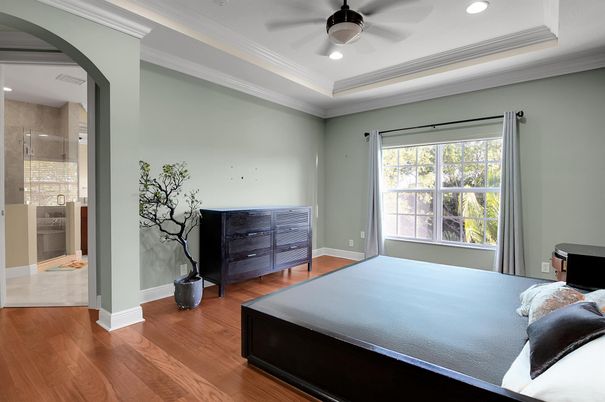 Bedroom, Interior, Recessed Lighting, Wood Texture Flooring