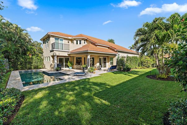 Backyard, Exterior, Pool
