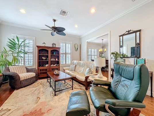 Chandelier, Dining room, Interior, Living room, Recessed Lighting, Wood Texture Flooring