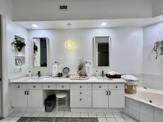 Bathroom, Dual Sink Vanities, Interior, Pendant Lights, Recessed Lighting