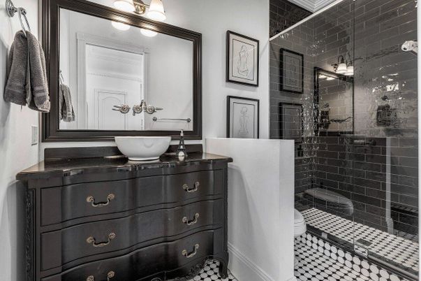 Bathroom, Dual Sink Vanities, Interior