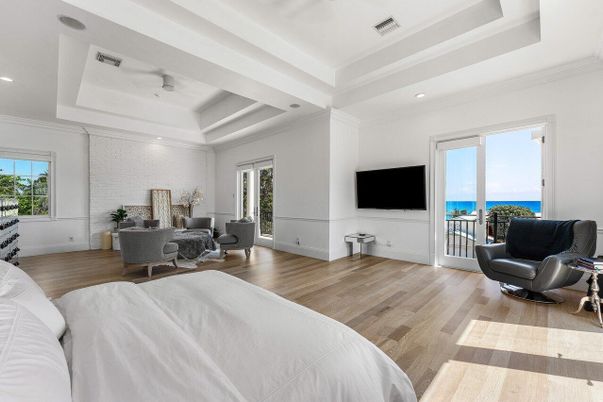 Bedroom, Interior, Recessed Lighting, Water, Wood Texture Flooring