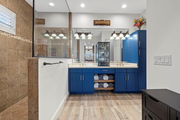 Bathroom, Dual Sink Vanities, Interior, Recessed Lighting, Wood Texture Flooring