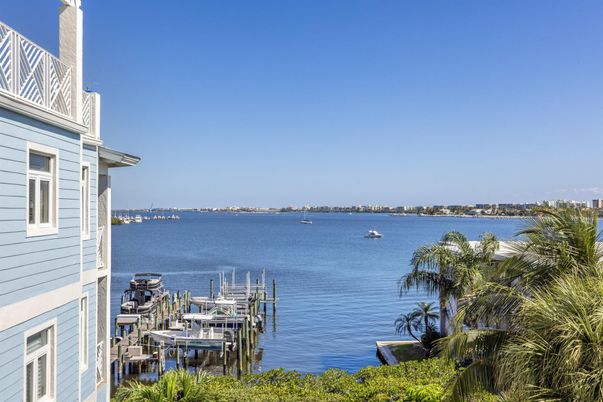 Exterior, Lake, Water