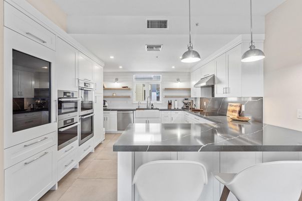 Interior, Kitchen, Pendant Lights, Recessed Lighting, Stainless Steel Appliances