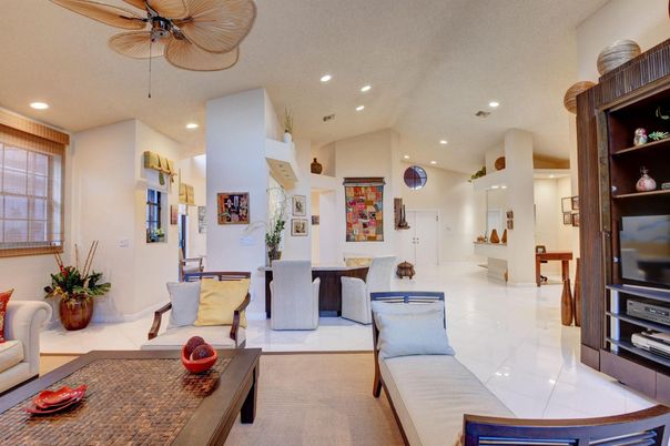 Dining room, Interior, Living room, Recessed Lighting