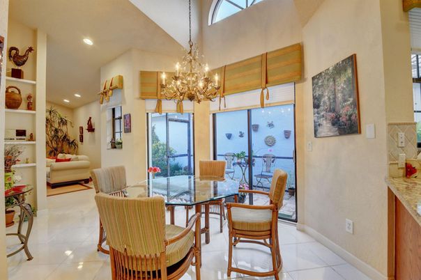 Chandelier, Dining room, Interior, Recessed Lighting