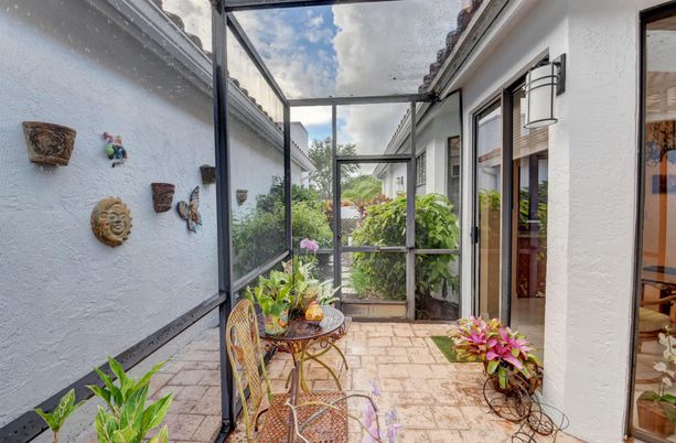 Glass Ceilings, Interior, Sun Room