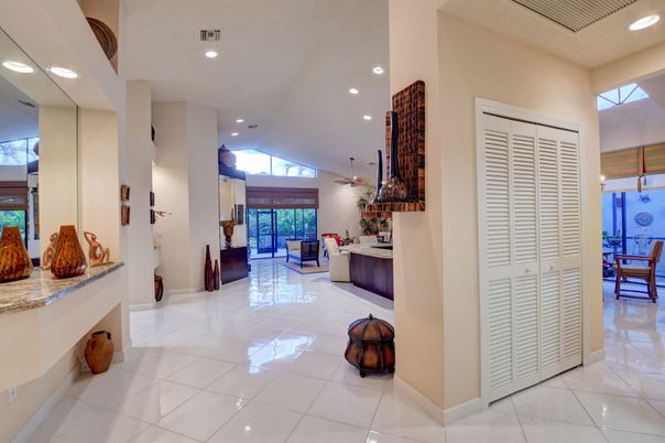 Interior, Recessed Lighting
