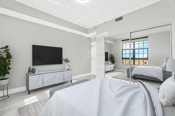 Bedroom, Interior, Water