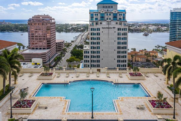 Exterior, Pool, Water