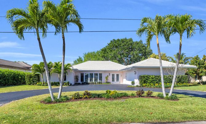 Attached, Backyard, Exterior, Facade, Ranch
