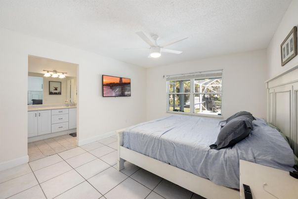 Bathroom, Bedroom, Interior