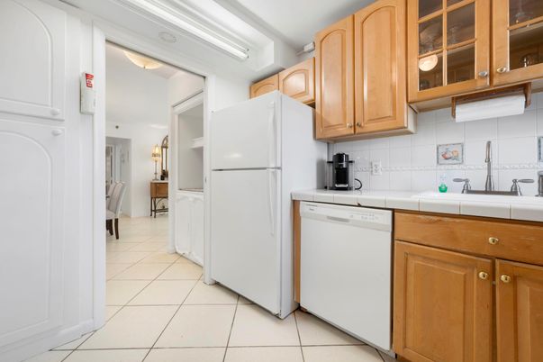 Interior, Kitchen, Tile Countertops