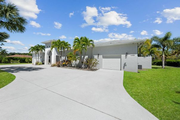 Attached, Backyard, Exterior, Facade, Spanish Mediterranean
