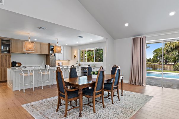 Dining room, Interior, Kitchen, Pendant Lights, Recessed Lighting, Wood Texture Flooring