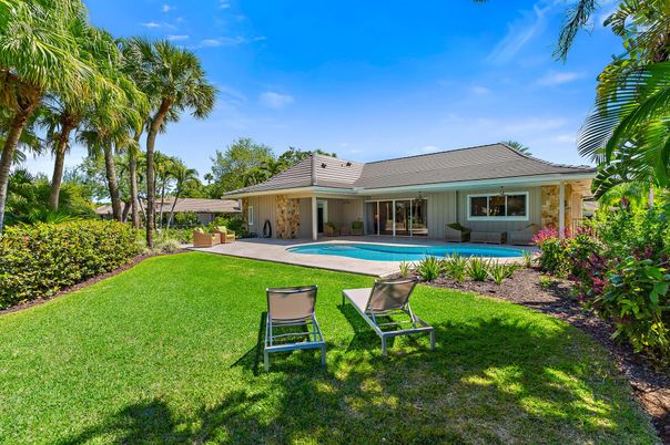 Backyard, Exterior, Pool