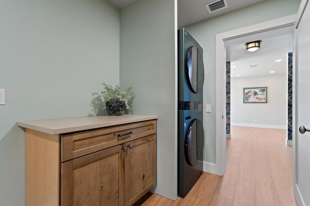 Interior, Recessed Lighting, Utility Closets, Washer, Wood Texture Flooring