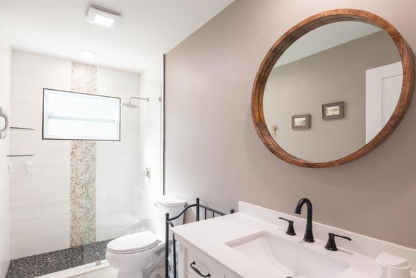 Bathroom, Interior, Recessed Lighting
