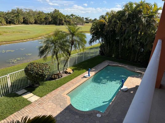Exterior, Pool, Water