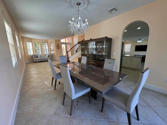 Chandelier, Dining room, Interior, Living room, Recessed Lighting