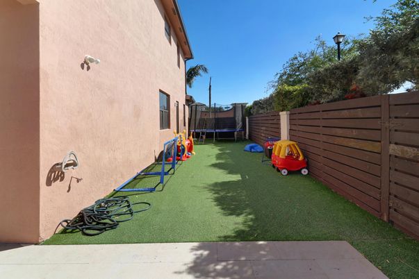Backyard, Exterior, Playground
