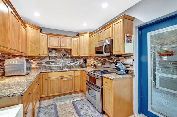 Interior, Kitchen, Recessed Lighting