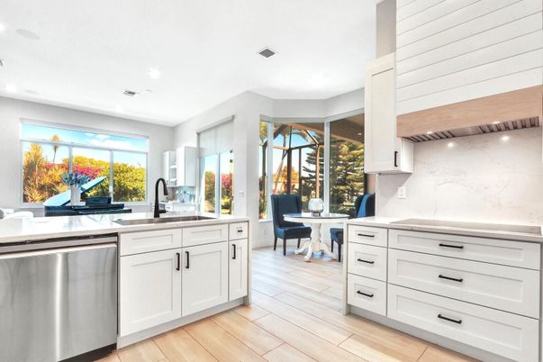 Dining room, Interior, Kitchen, Recessed Lighting, Stainless Steel Appliances, Wood Texture Flooring
