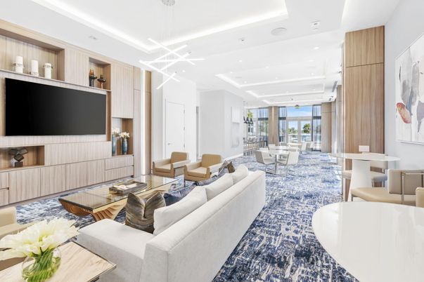 Dining room, Interior, Living room, Pendant Lights, Recessed Lighting