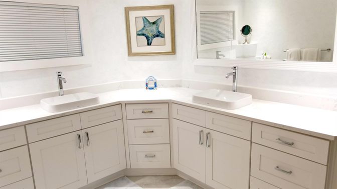 Bathroom, Dual Sink Vanities, Interior