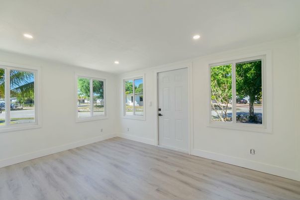 Empty room, Interior, Recessed Lighting, Wood Texture Flooring