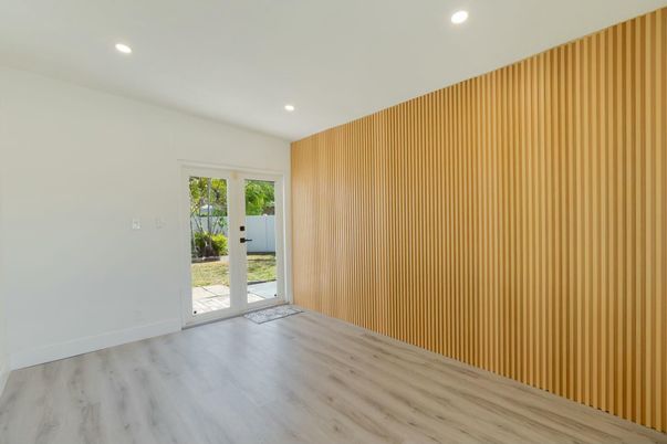 Empty room, Interior, Recessed Lighting, Wood Texture Flooring