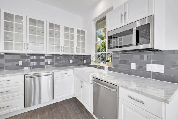 Interior, Kitchen, Stainless Steel Appliances, Wood Texture Flooring