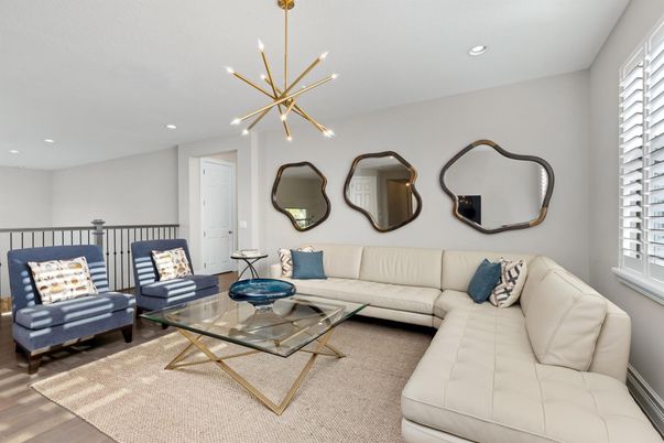 Interior, Living room, Pendant Lights, Recessed Lighting, Wood Texture Flooring