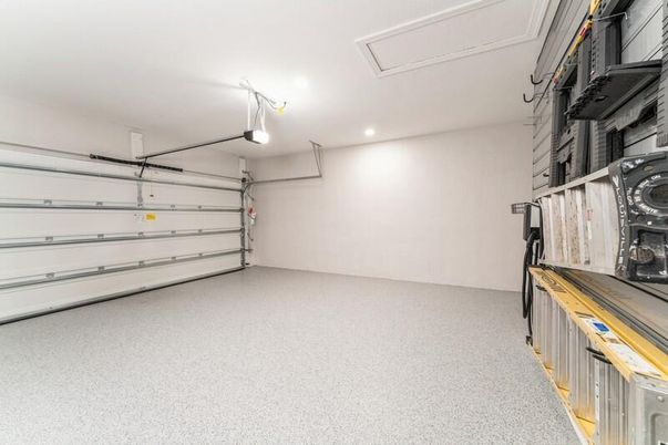 Garage, Interior, Recessed Lighting