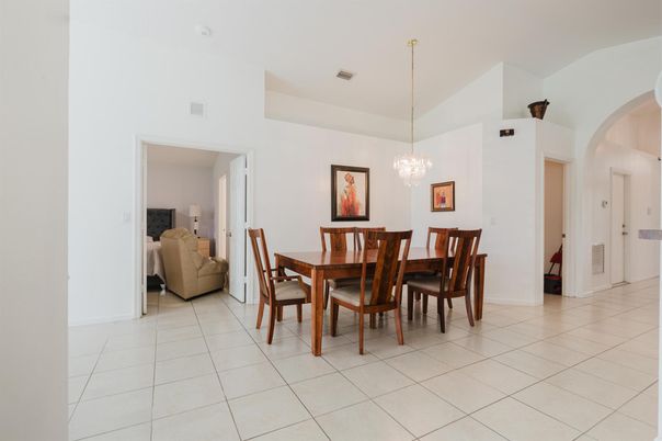 Chandelier, Dining room, Interior