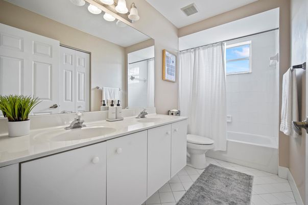 Bathroom, Dual Sink Vanities, Interior