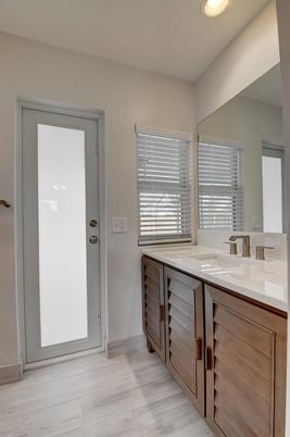 Bathroom, Dual Sink Vanities, Interior, Wood Texture Flooring