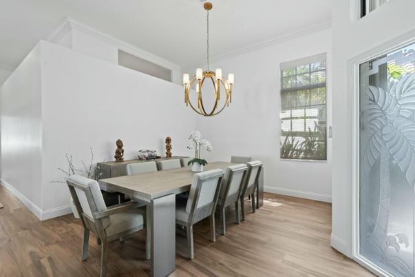 Chandelier, Dining room, Interior, Pendant Lights, Wood Texture Flooring