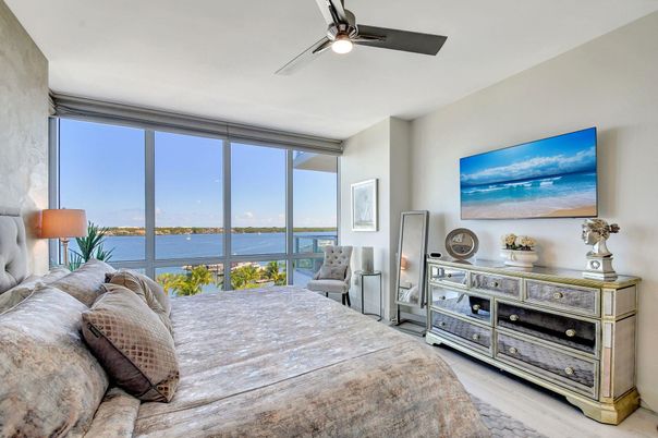 Bedroom, Interior, Water, Wood Texture Flooring