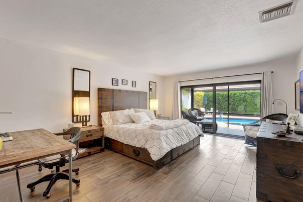 Bedroom, Home Office, Interior, Wood Texture Flooring