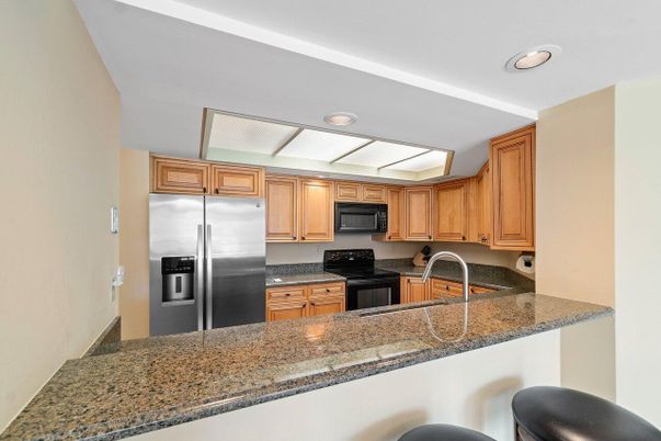 Interior, Kitchen, Recessed Lighting
