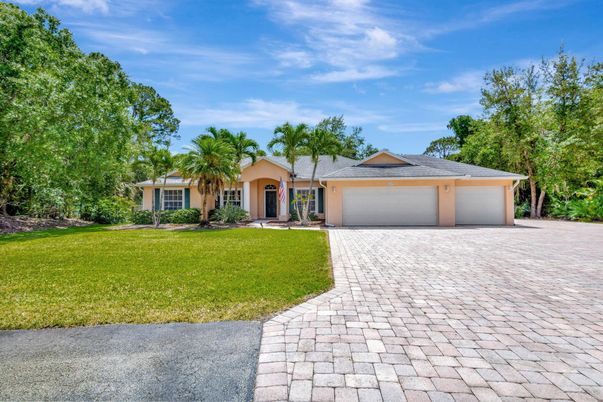 Attached, Backyard, Exterior, Facade, Ranch
