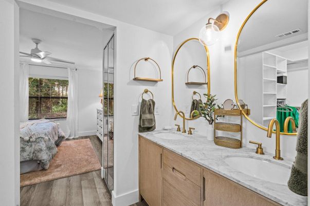 Bathroom, Dual Sink Vanities, Interior, Wood Texture Flooring
