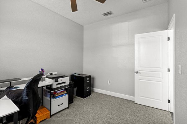 Home Office, Interior