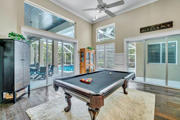 Billiard Table, Game Room, Interior, Wood Texture Flooring