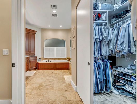 Bathroom, Interior, Recessed Lighting, Walk-in Closets