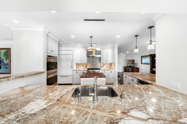 Interior, Kitchen, Pendant Lights, Recessed Lighting, Stainless Steel Appliances