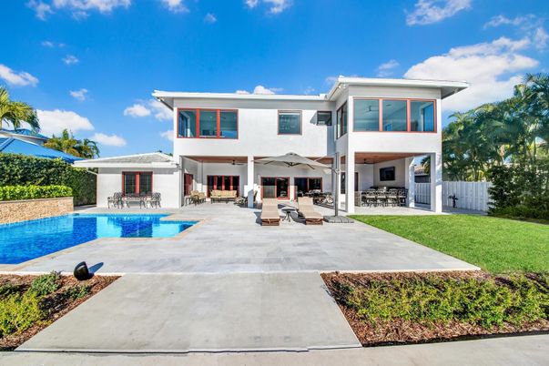 Backyard, Exterior, Pool